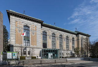 ��������}����